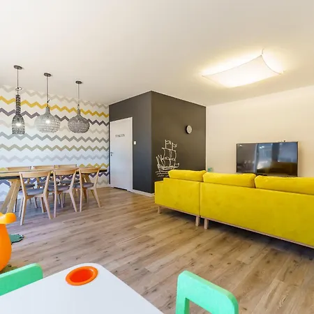 Apartmán Kolo Brzegu 55